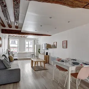 260 Cracotte - Superbe A París